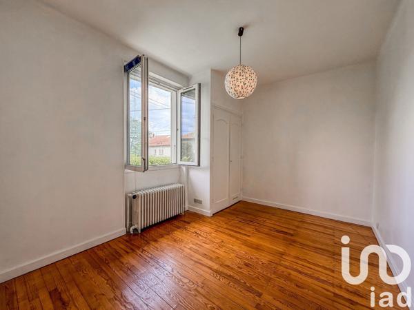 Maison à vendre 8 pièces 183 m² Sainte-Foy-lès-Lyon