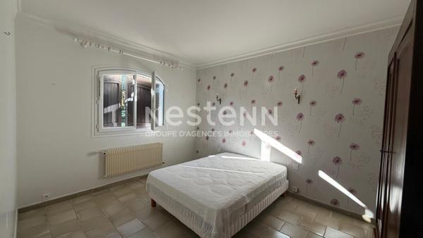 Demeure d'exception de 224 m2 avec 4 chambres et son garage à Trets