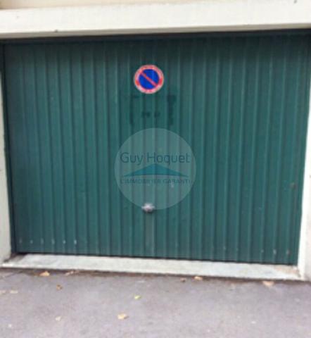Garage Celleneuve 15m²