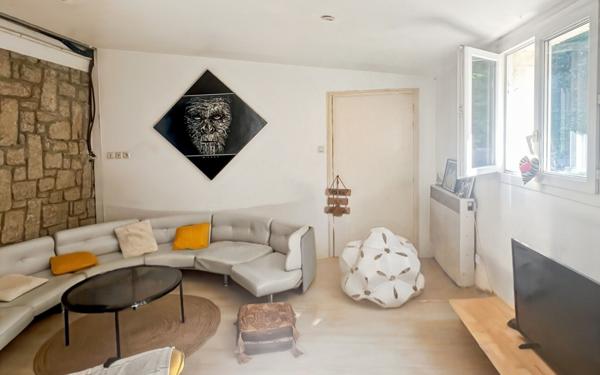 Appartement à vendre    2 pièces • 72,18 m2 Alata