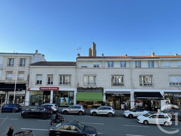 Appartement T4 à vendre  4 pièces - 86,57 m2 ROYAN - 17