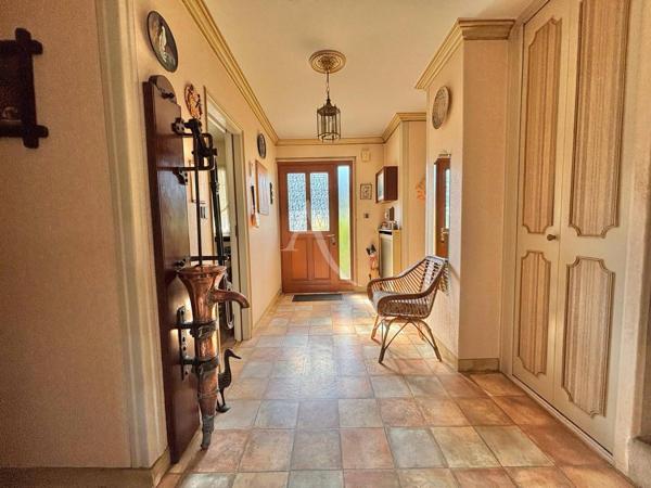 Maison Pontault Combault 6 pièce(s) 126.1 m2