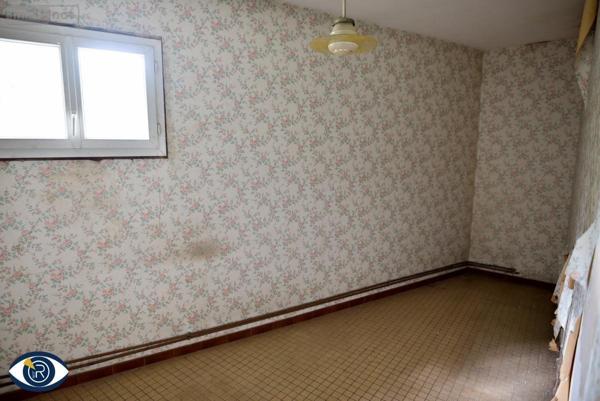 Maison à vendre à Livet en Mayenne (53150), ref : 53004-1247