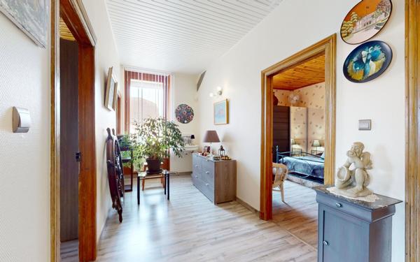 Maison à vendre    8 pièces •  Murville