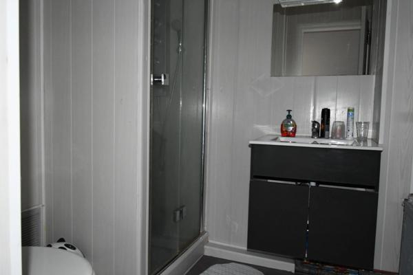 Côte d'Or (21), à louer meubler DIJON appartement T2 de 30 m² avec parking proche tram
