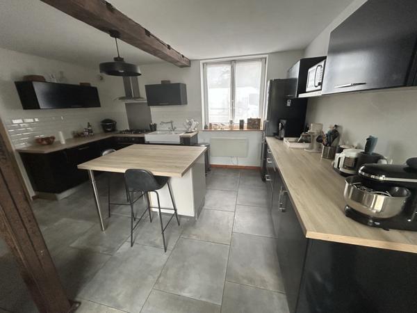 Maison 3 pièce(s) 2 chambre(s) 108 m²
