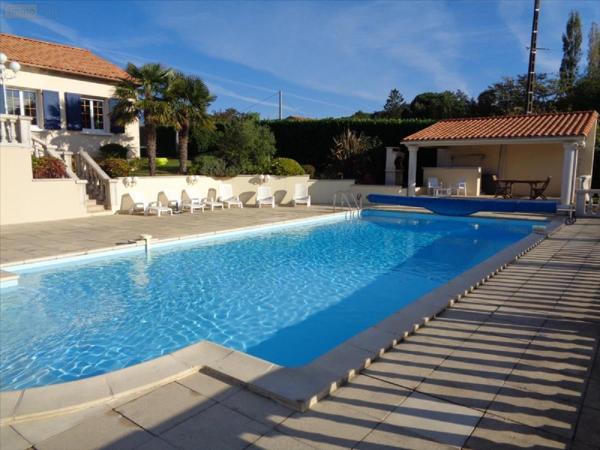 Maison à vendre à Les Herbiers en Vendée (85500), ref : 85013-1086623