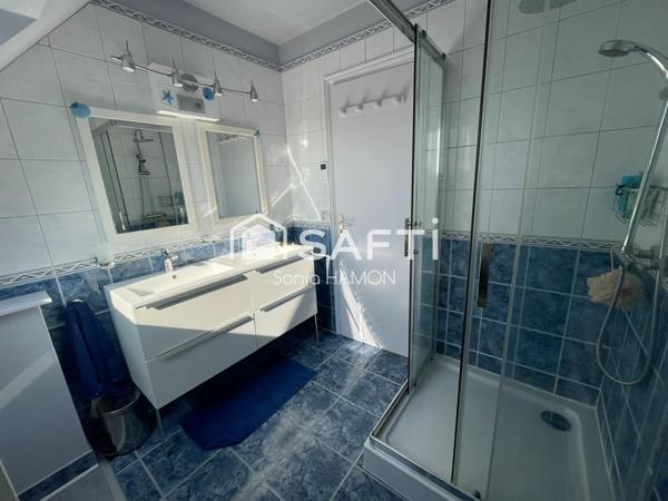 Modernité, suite parentale avec dressing et spa !!