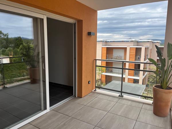 Appartement Pierrefeu Du Var 2 pièce(s) 43.08 m2