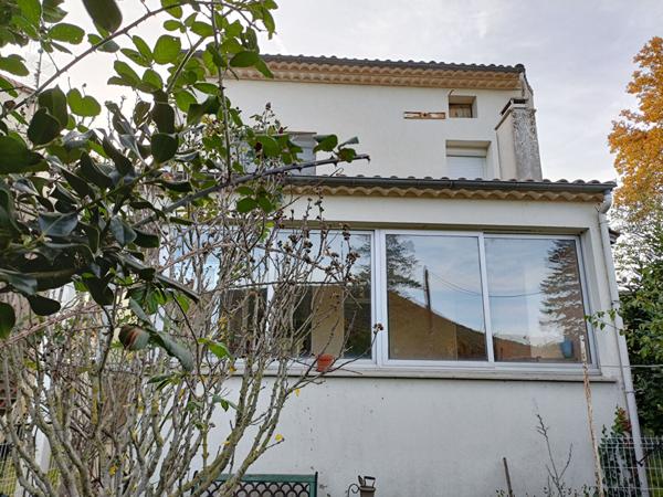 VILLA 6 pièces - 131,60 m² - LE BOUSQUET D'ORB - 870 € CC