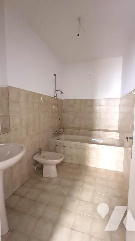 Appartement T3 sur le boulevard dans une authentique résidence uzétienne au cachet ancien