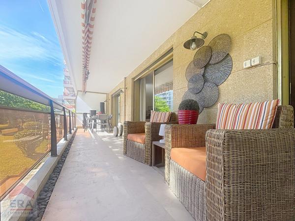 A VENDRE 13009 MARSEILLE LE CABOT RESIDENCE STANDING T4 GARAGE CAVE PARKING JARDIN