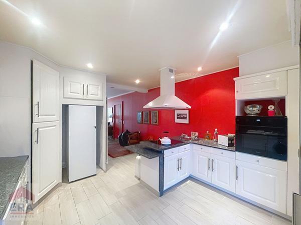 A VENDRE 13009 MARSEILLE LE CABOT RESIDENCE STANDING T4 GARAGE CAVE PARKING JARDIN