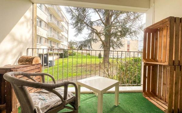 Appartement à vendre    5 pièces • 105,47 m2 Bailly