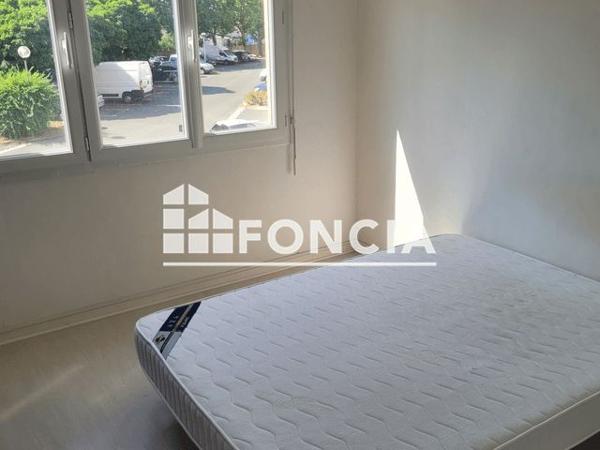 Location Appartement 2 pièces 40.13 m² - 150 RUE LAREVELLIERE Angers 49100