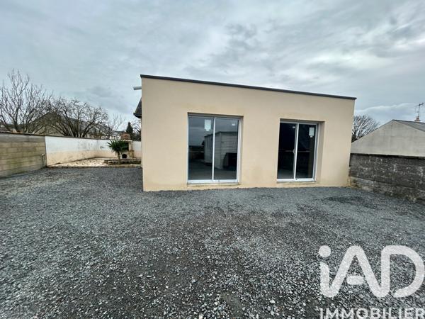 Maison à vendre 4 pièces 80 m² Bellevigne-les-Châteaux