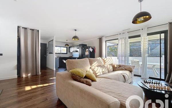 Maison à vendre    5 pièces • 97 m2 Perpignan