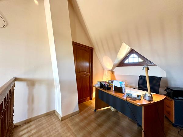 Maison 170m² avec jardin arboré au calme à 5 minutes du centre ville de Bourges !