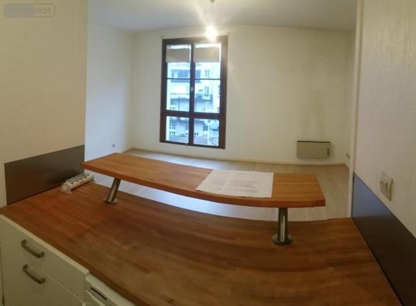 Appartement à louer à Lille dans le Nord (59000), ref : 62032-L741
