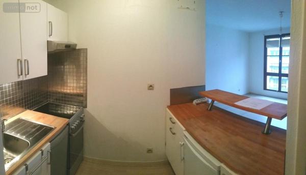 Appartement à louer à Lille dans le Nord (59000), ref : 62032-L741