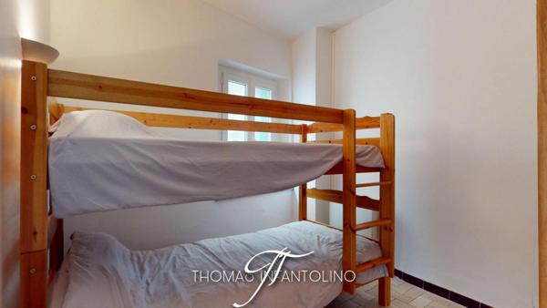 MAISON DE VILLAGE R+2 - 3 CHAMBRES - DOUBLE VITRAGE - RENOVATION COMPLÈTE