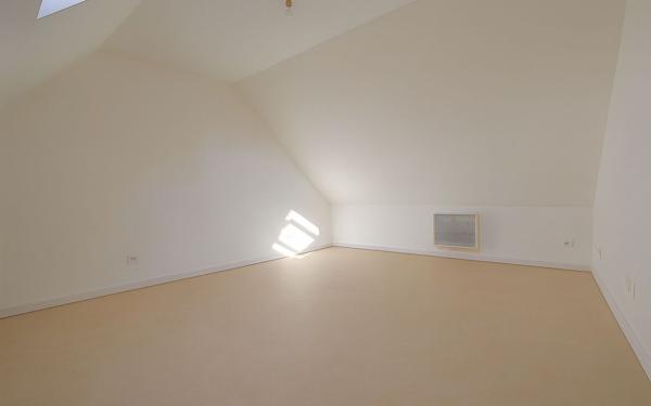 Maison à vendre    2 pièces •  Ham