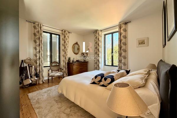 La Rochelle (17000) La Genette - Maison de caractère entièrement rénovée avec piscine et double garage