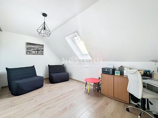 Maison Lamorlaye 7 pièce(s) - 165 m2 - 4 chambres - Sous sol total - Proche centre ville