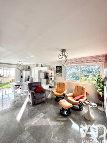 Appartement à vendre 3 pièces 71 m² Mandelieu-la-Napoule