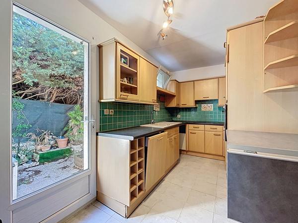 MAISON ANTIBES LE PUY - 4 PIÈCES (3 CHAMBRES) - CALME ABSOLU & PROXIMITÉ COMMODITÉS