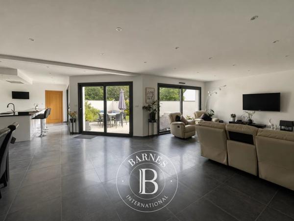 Lacroix-Saint-Ouen, Maison  222 m² à vendre