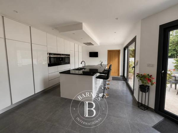 Lacroix-Saint-Ouen, Maison  222 m² à vendre