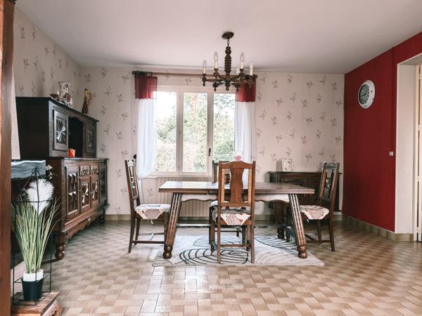 MAISON 3 CHAMBRES COEUR DE VILLE Lezay (79120)