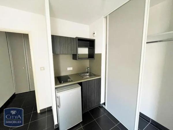 Appartement à louer 1 pièce 38m² Avignon (84000)