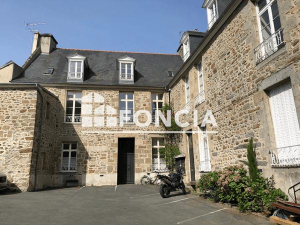 Location Appartement 3 pièces 45 m² - 38 RUE QUINQUAINE Saint Brieuc 22000