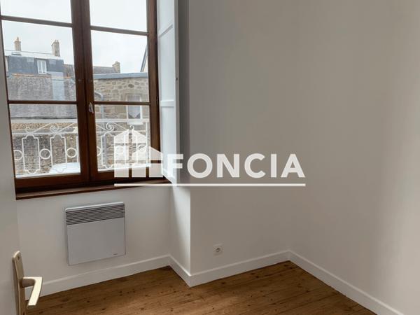 Location Appartement 3 pièces 45 m² - 38 RUE QUINQUAINE Saint Brieuc 22000
