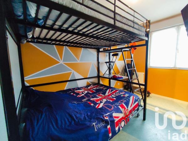 Appartement 3 pièces de 70 m² à Le Plessis-Belleville (60330)