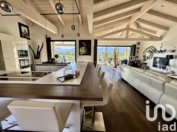 Maison à vendre 5 pièces 243 m² Porto-Vecchio