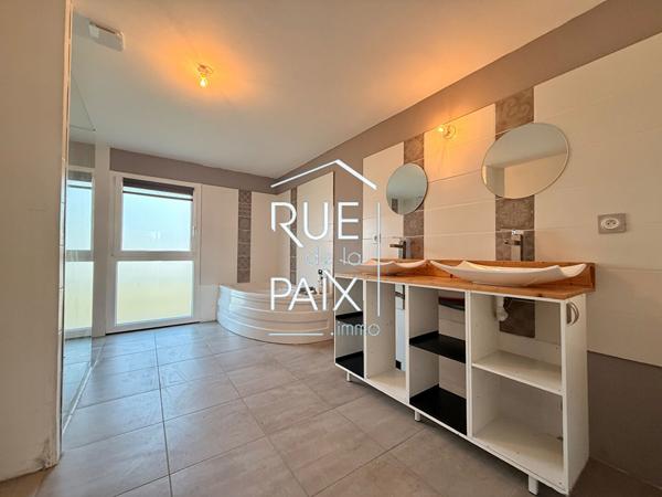 79200 VIENNAY Maison plain pied - 118.47 m2