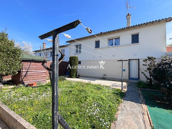 BUXEROLLES - Maison sur sous-sol de type 4 , Buxerolles