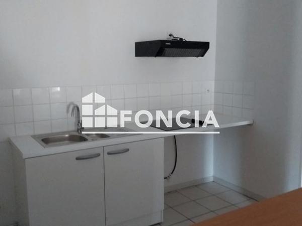 Location Appartement 3 pièces 69.1 m² - 11 RUE FLOIRAC Agen 47000