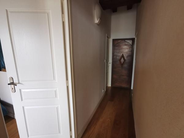 Centre ville de LA FLECHE, maison 6 piece a Vendre avec Jardinet, cave et dependance