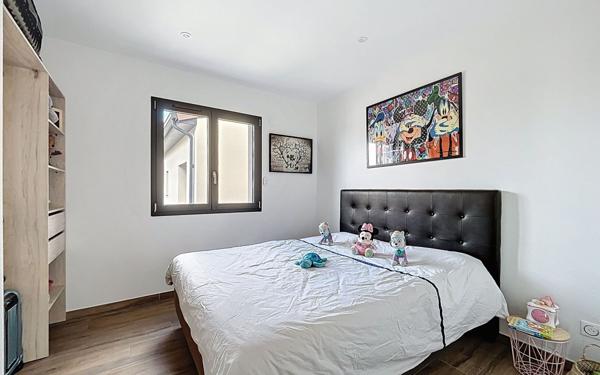 Maison à vendre    6 pièces • 172,11 m2 Châteauneuf-sur-Isère