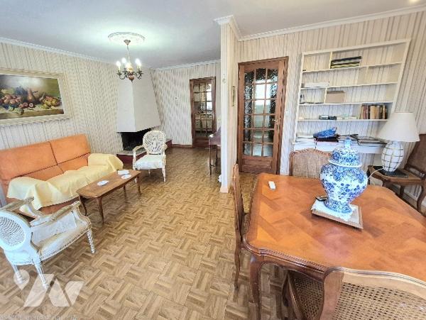 REIMS, une maison à usage d'habitation de 91 m².