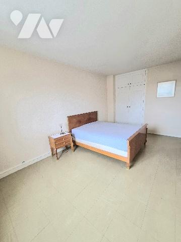 REIMS, une maison à usage d'habitation de 91 m².