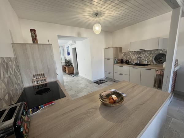 Maison
         6 pièces
        - 172 m² 295 000 €*