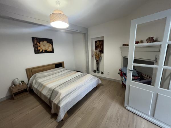 Maison
         6 pièces
        - 172 m² 295 000 €*