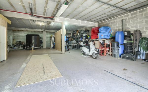 Maison 9 pièces 350 m²