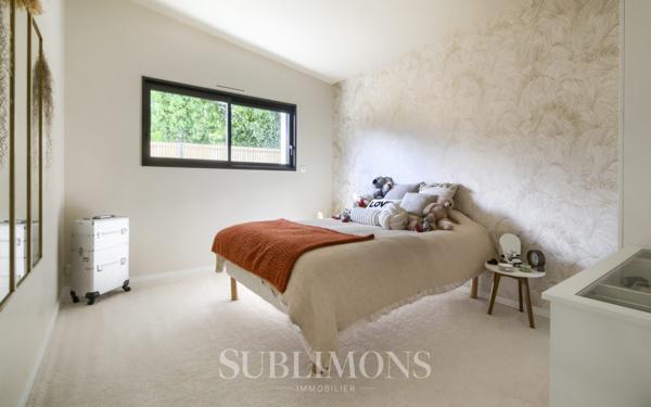 Maison 9 pièces 350 m²