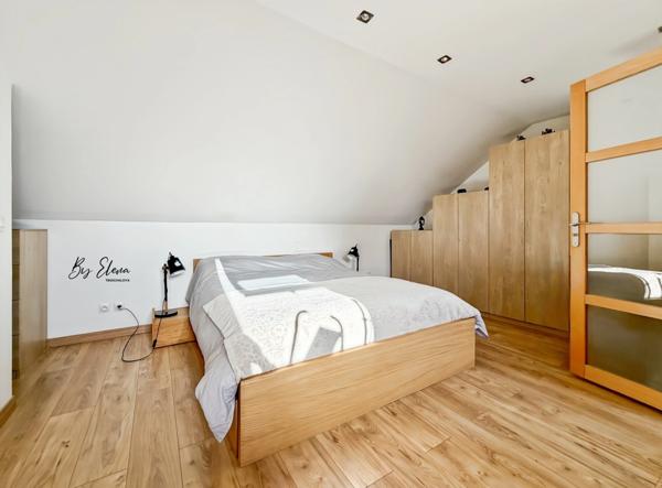 Maison familiale rénovée – à vendre - BUSSY SAINT GEORGES (77) - Seine-et-Marne - Disney - 4 chambres dont 2 suites – Gare à pied – Jardin & piscine